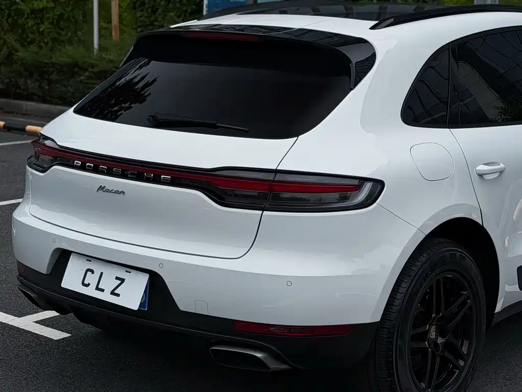 Porsche Macan — фото 6