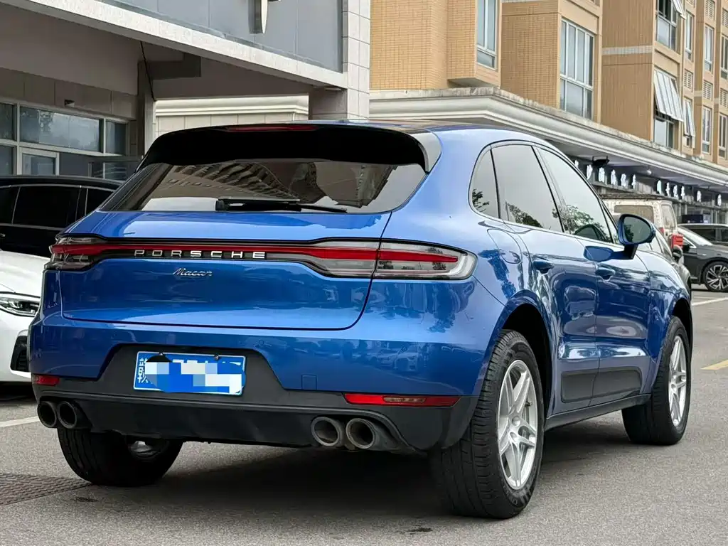 Porsche Macan — фото 9
