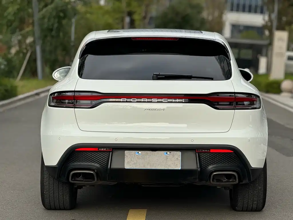 Porsche Macan — фото 8
