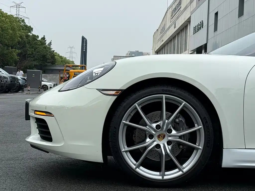 Porsche 718 — фото 6