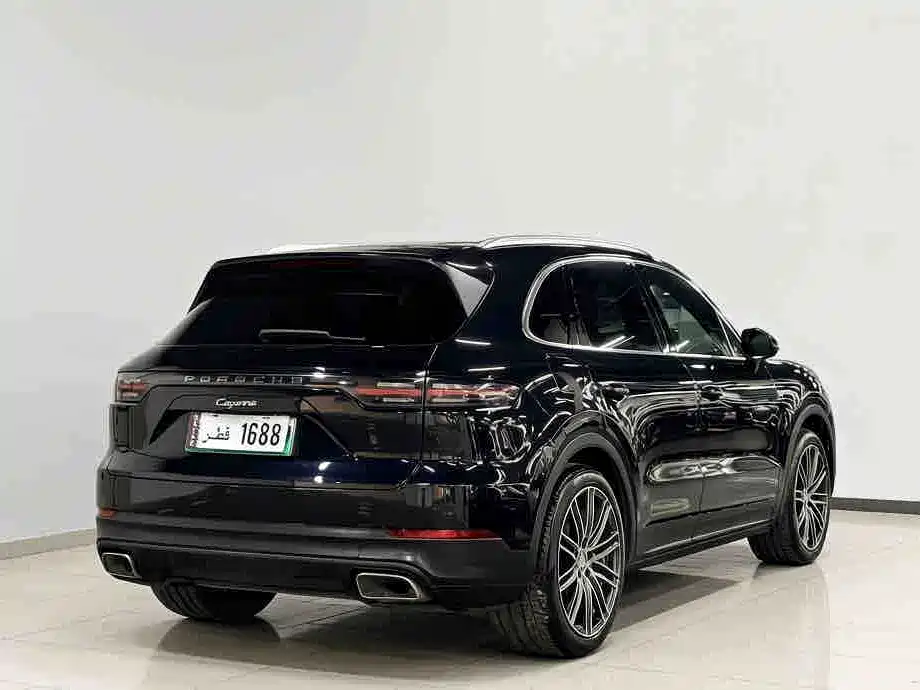 Porsche Cayenne Hybrid — фото 9