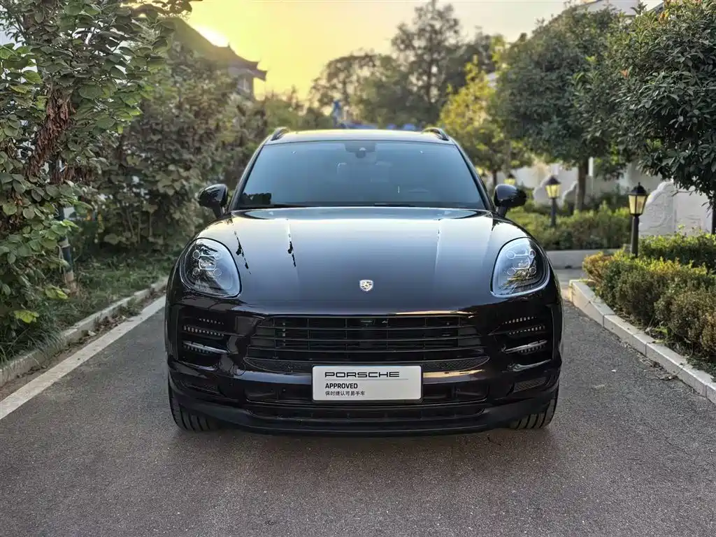 Porsche Macan — фото 6
