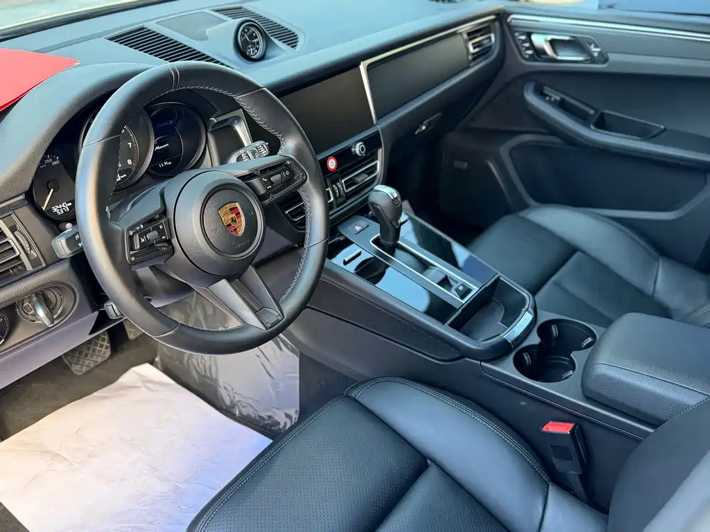 Porsche Macan — фото 3