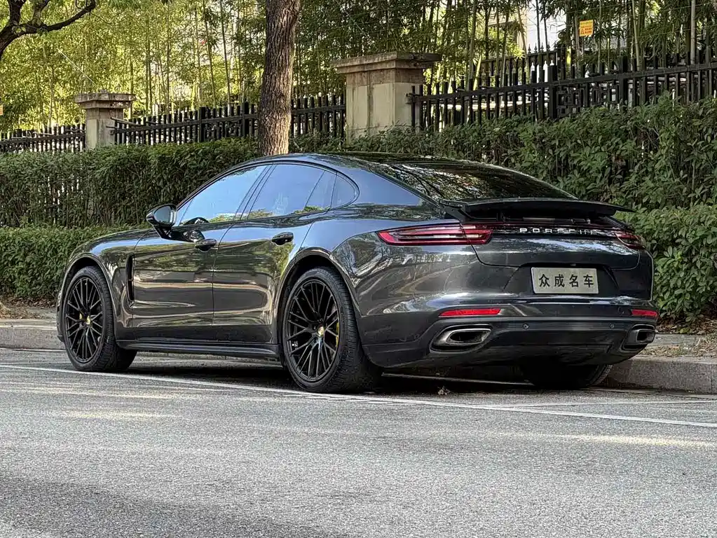 Porsche Panamera — фото 5