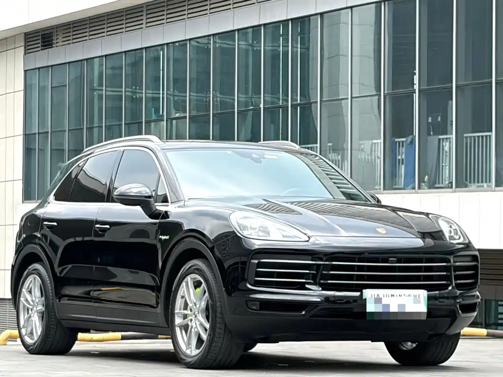 Porsche Cayenne Hybrid — фото 3