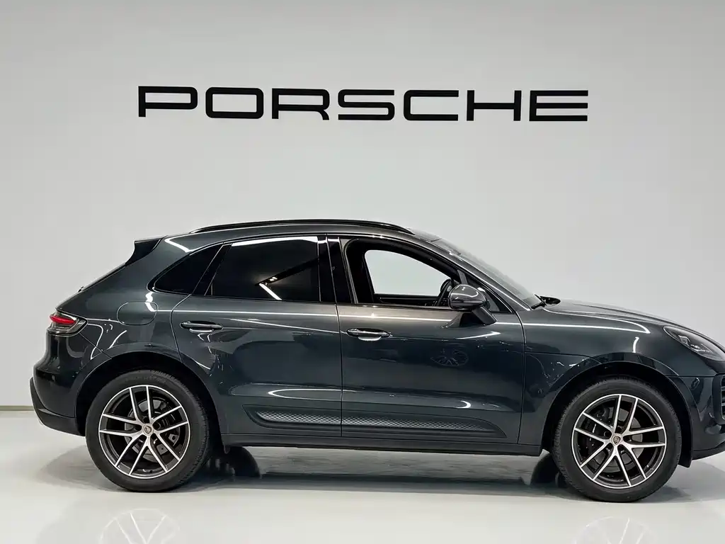 Porsche Macan — фото 4