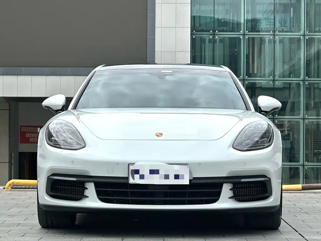 Porsche Panamera — фото 2