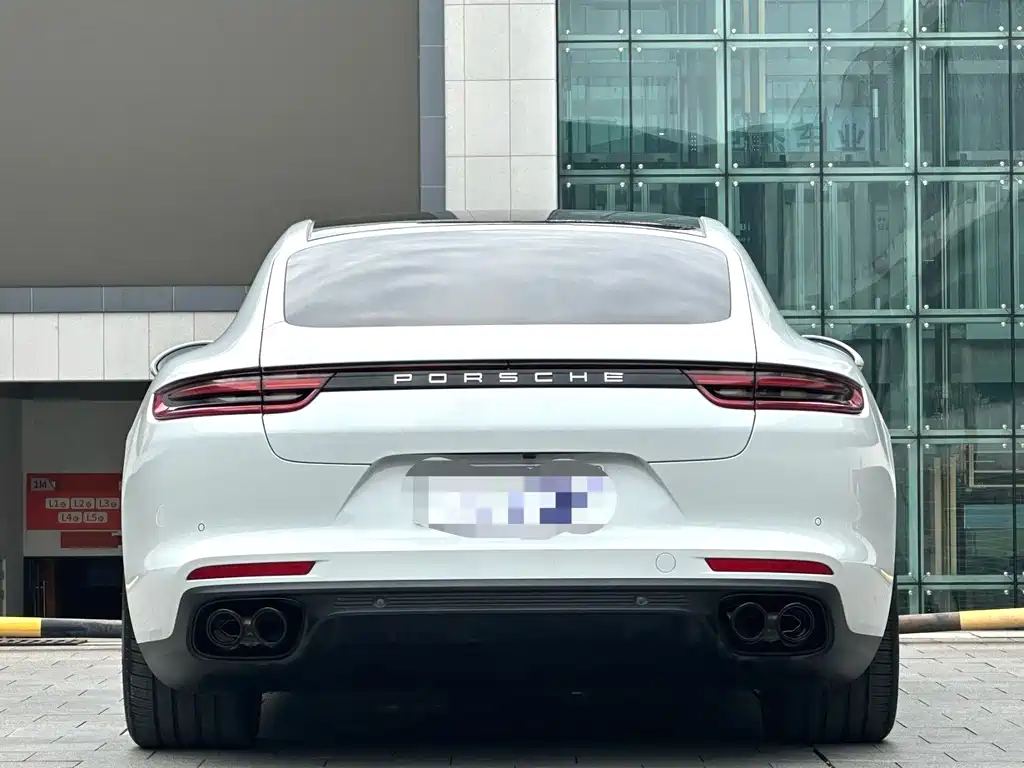 Porsche Panamera — фото 11