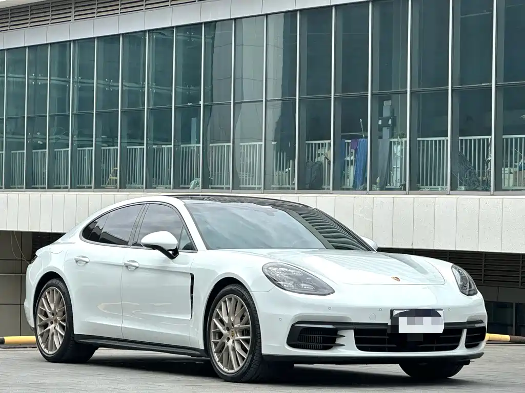 Porsche Panamera — фото 3