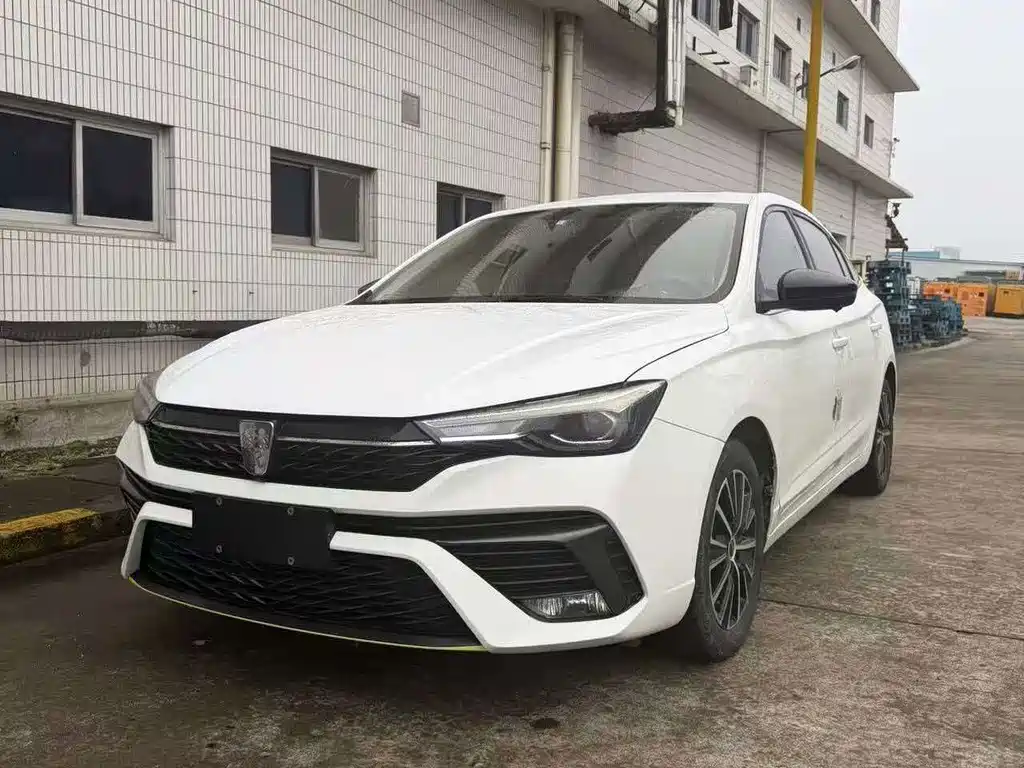 Roewe i5 — фото 3