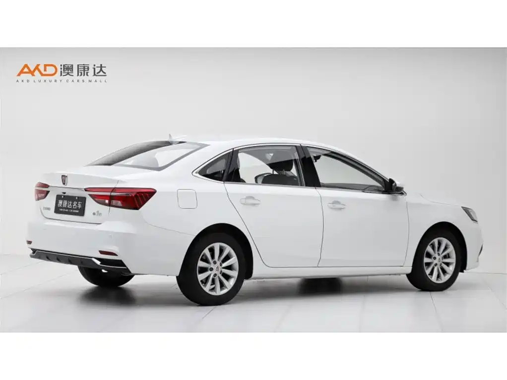 Roewe i6 New Energy — фото 3