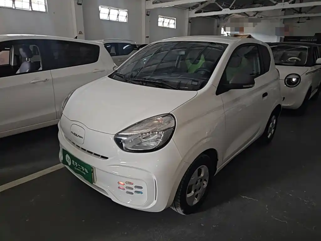 Roewe Clever — фото 2