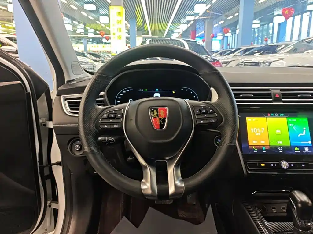 Roewe i5 — фото 11
