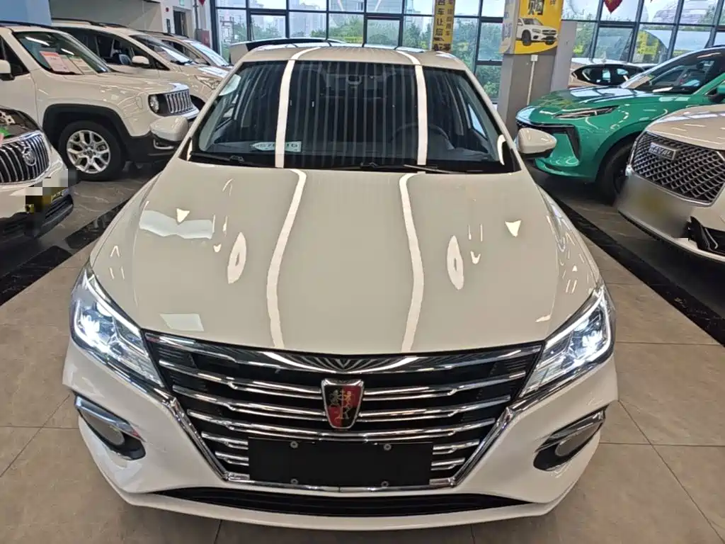 Roewe i5 — фото 3