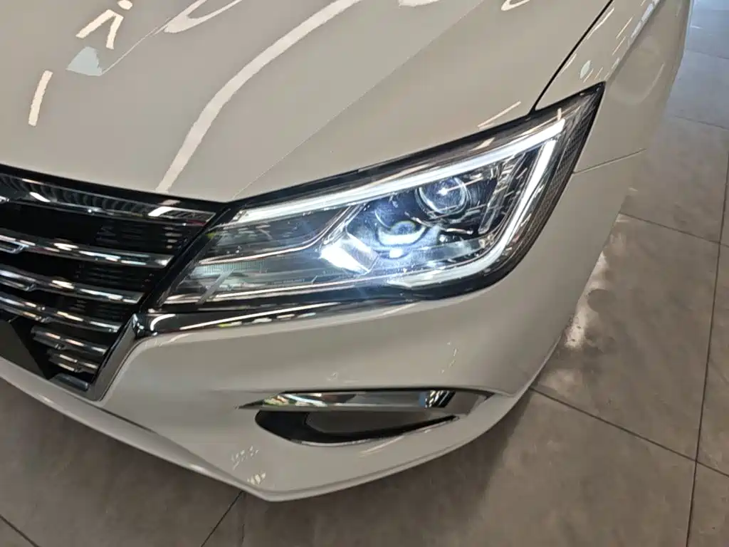 Roewe i5 — фото 24