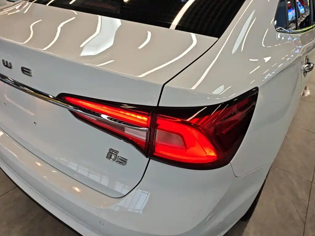 Roewe i5 — фото 8
