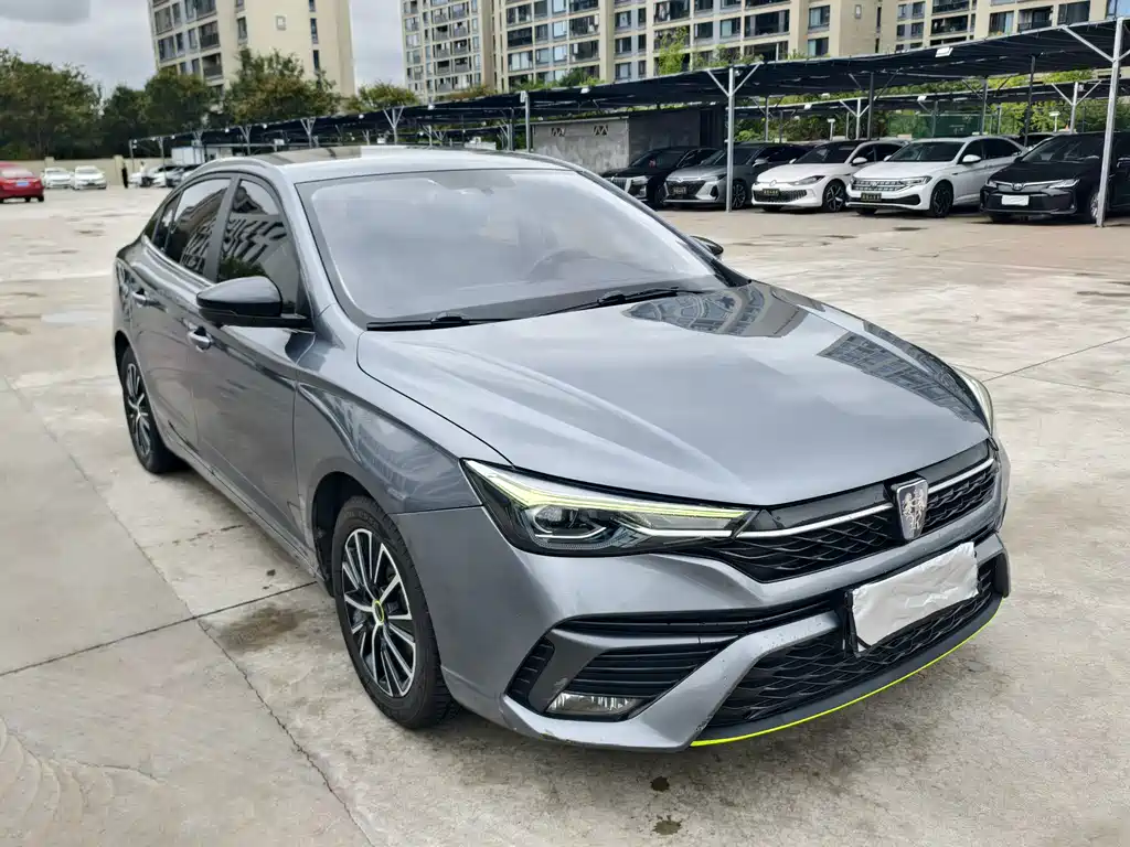 Roewe i5 — фото 3