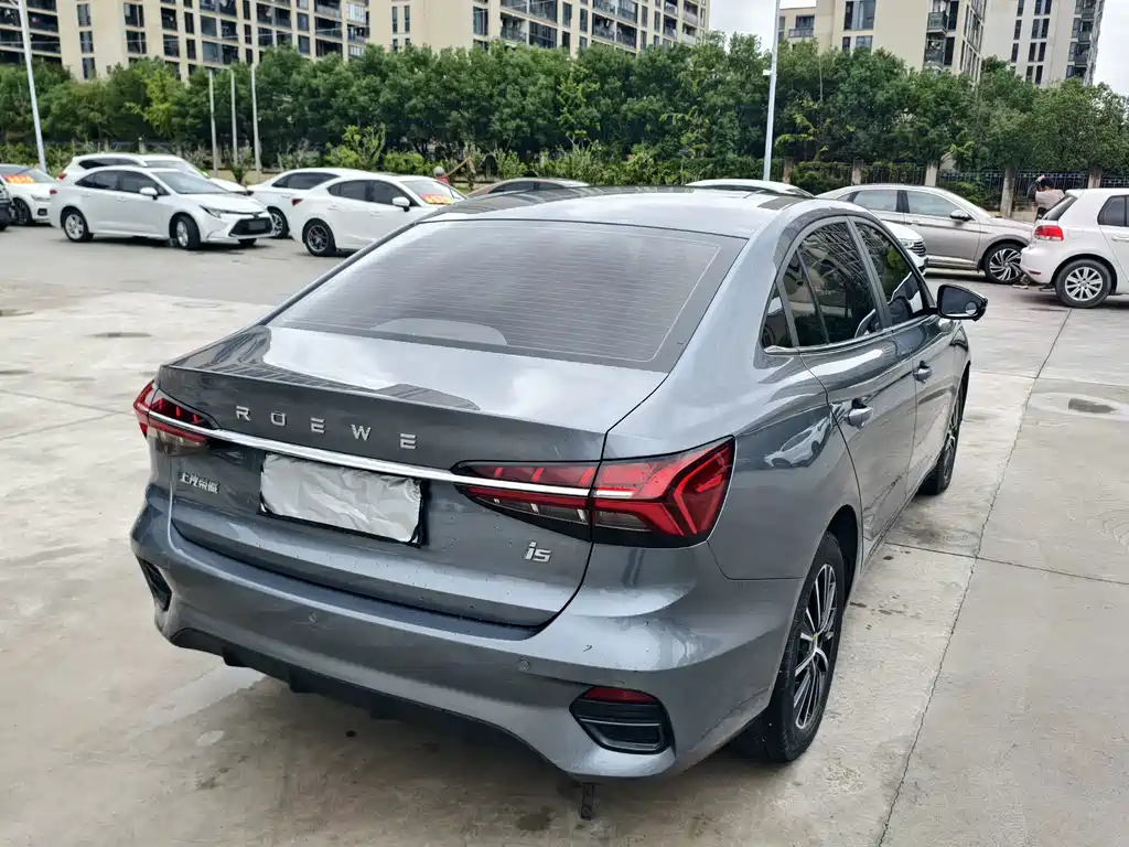 Roewe i5 — фото 5