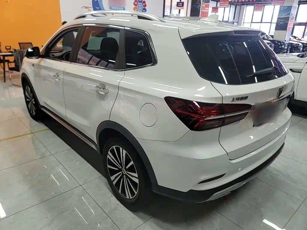 Roewe RX5 — фото 5