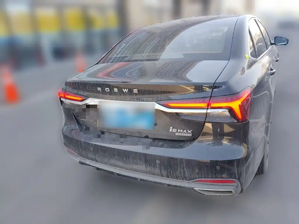 Roewe i6 MAX — фото 8