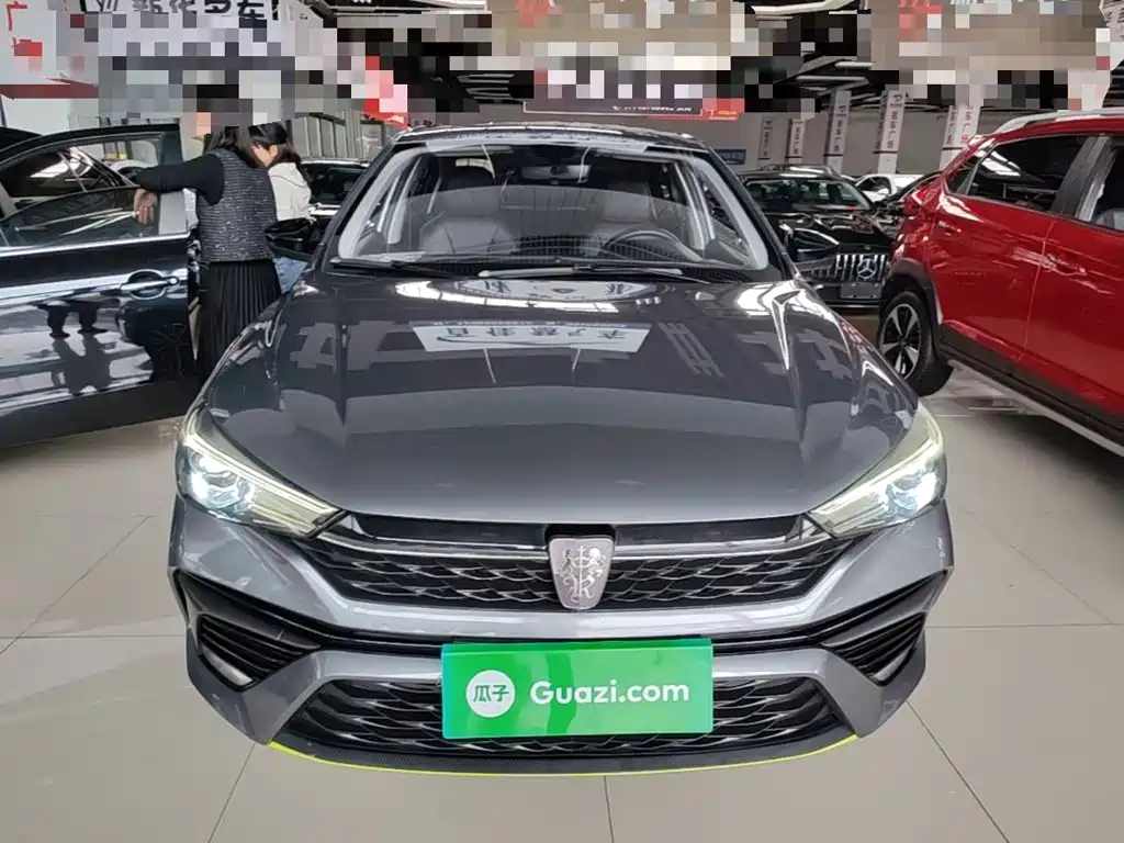 Roewe i5 — фото 3
