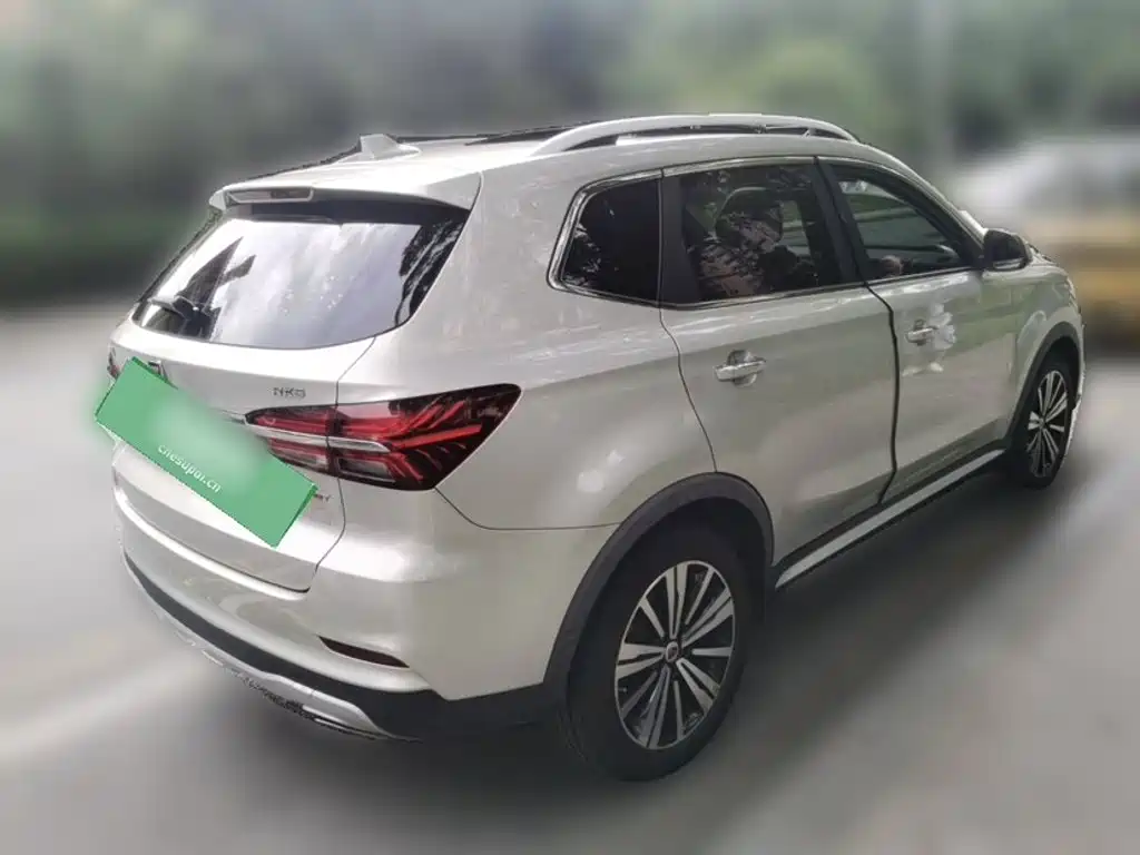 Roewe RX5 — фото 23