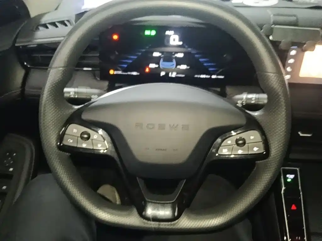 Roewe i5 — фото 11