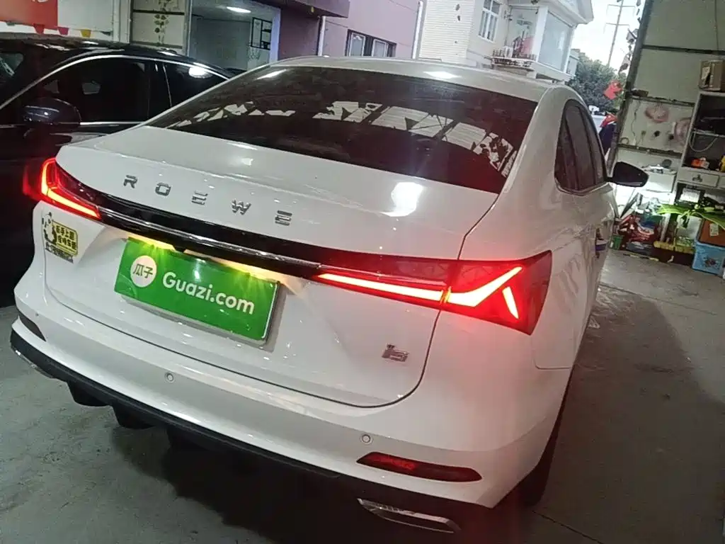 Roewe i5 — фото 7