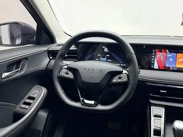 Roewe i5 — фото 10