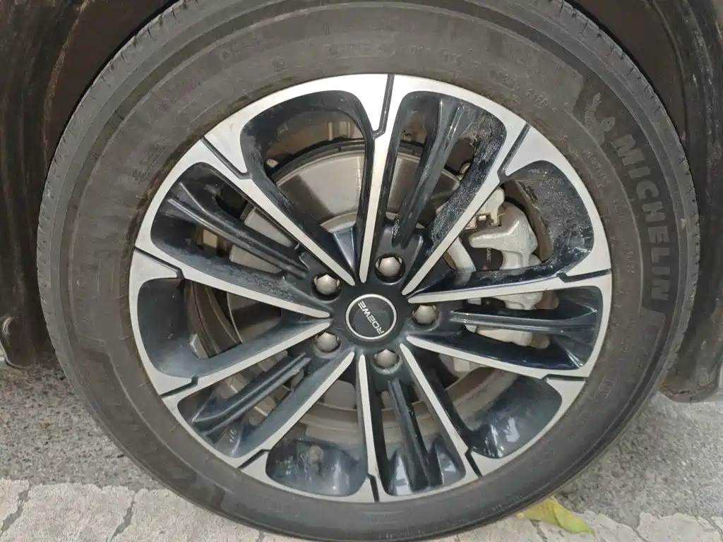 Roewe iMAX8 — фото 8