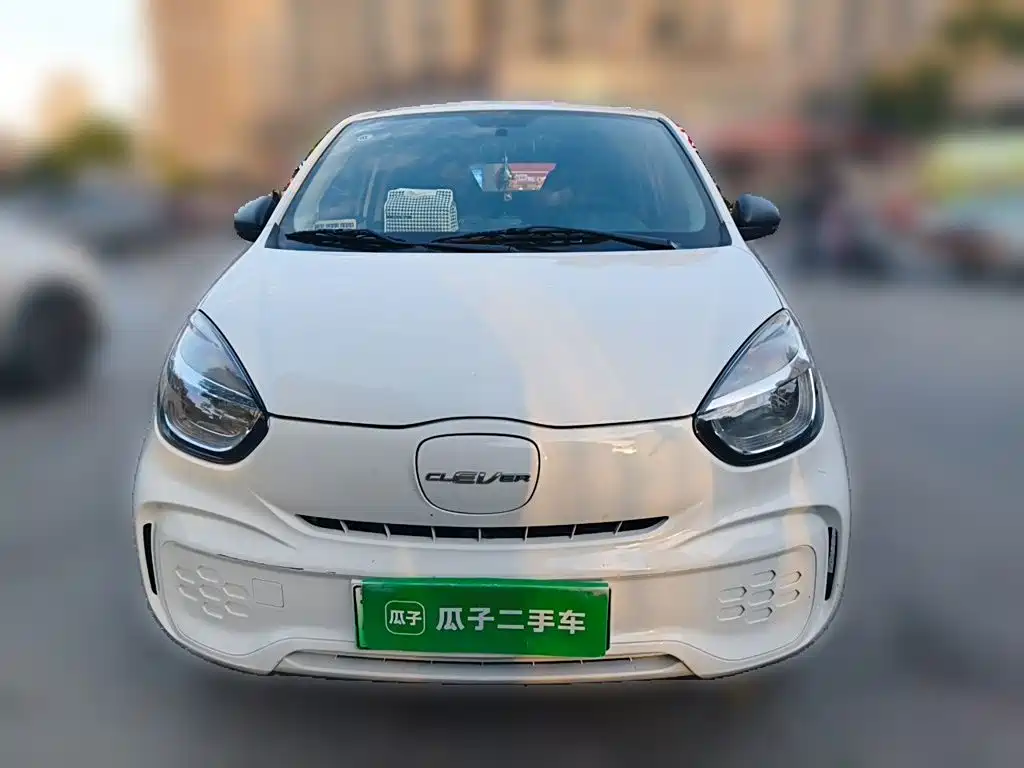 Roewe Clever — фото 2