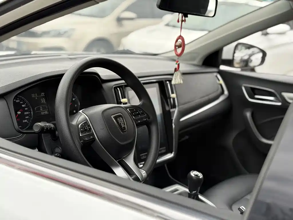 Roewe i6 Classic — фото 2