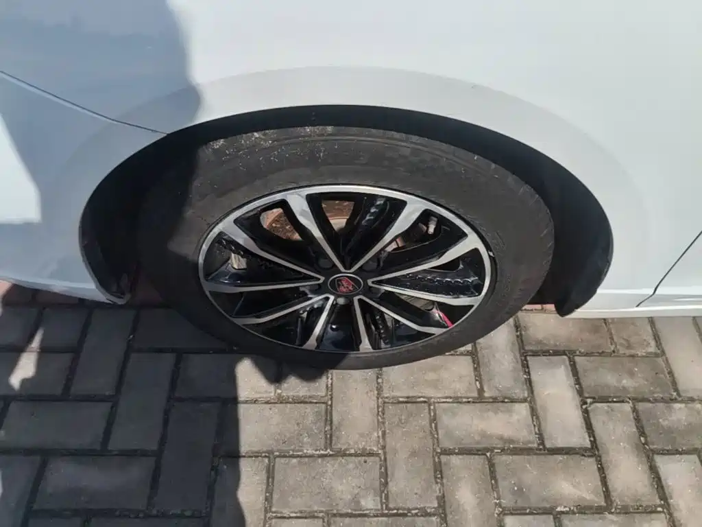 Roewe i5 — фото 23