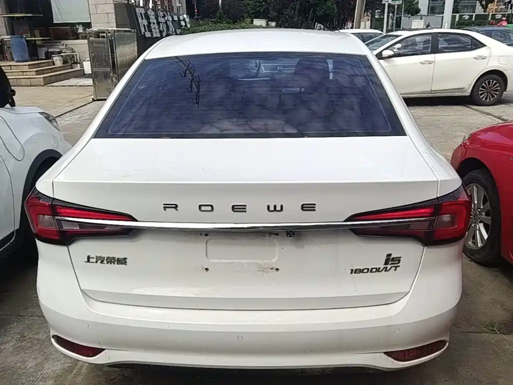 Roewe i5 — фото 6
