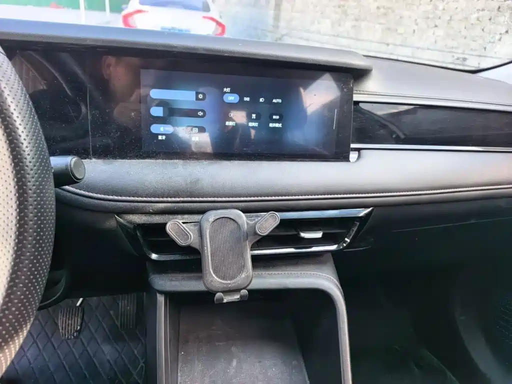 Roewe i5 — фото 13