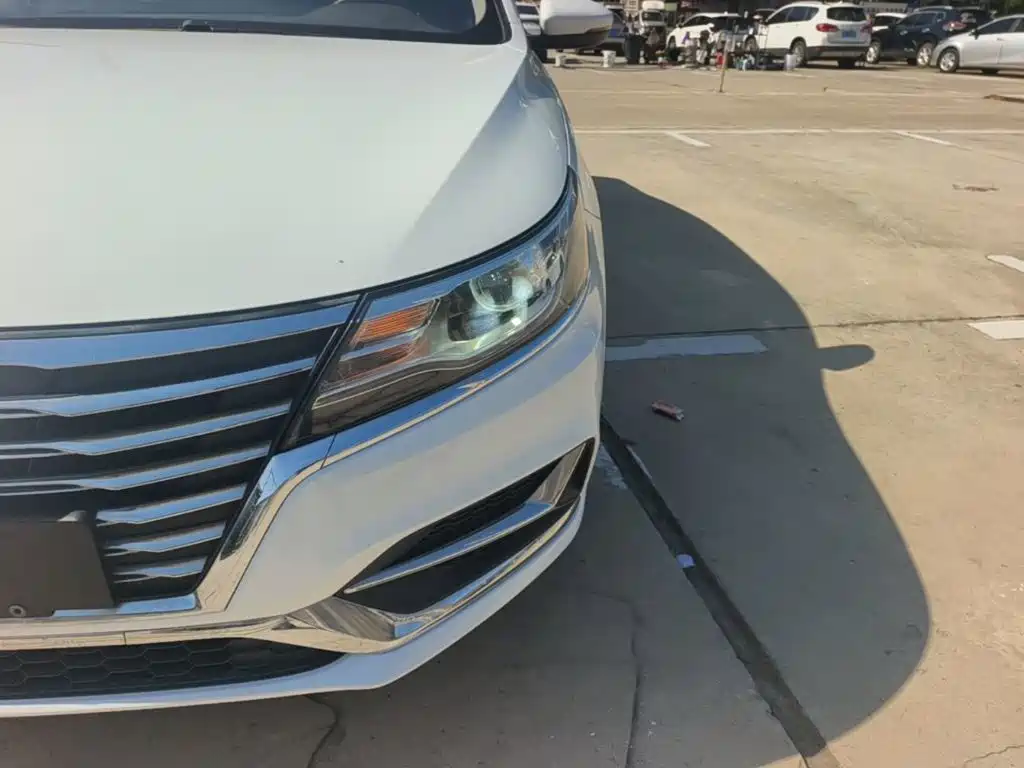 Roewe i6 Classic — фото 24