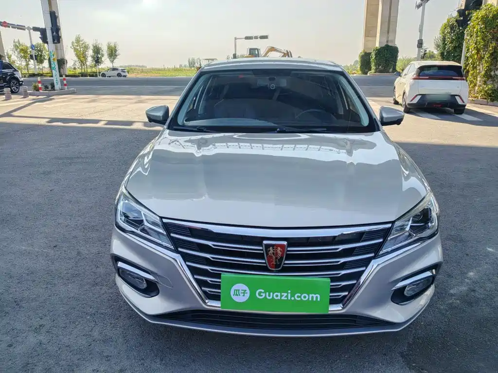 Roewe i5 — фото 3