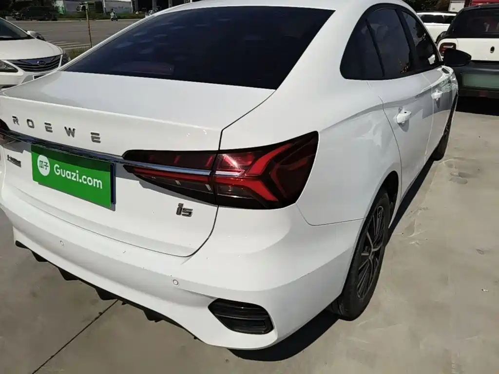 Roewe i5 — фото 8