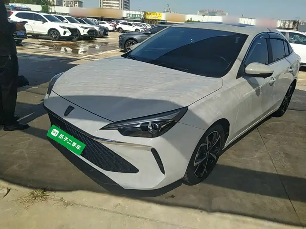 Roewe i5 — фото 2