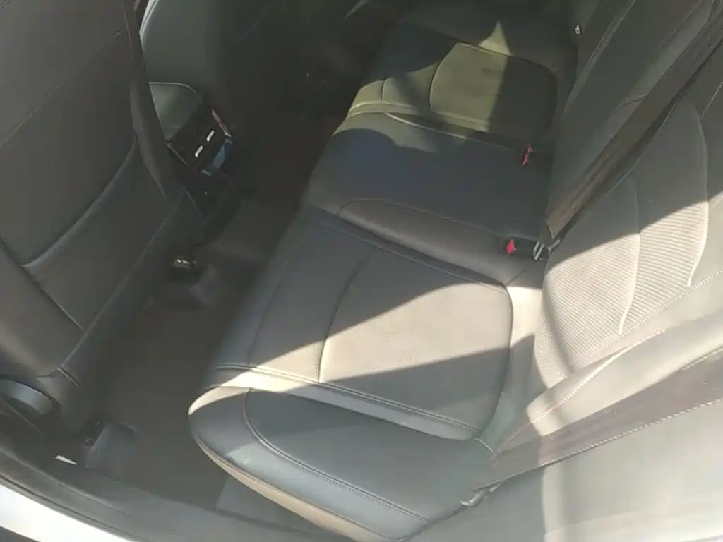 Roewe i5 — фото 17