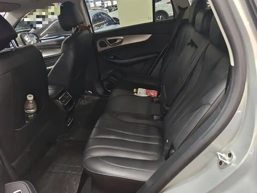 Roewe RX5 MAX — фото 17