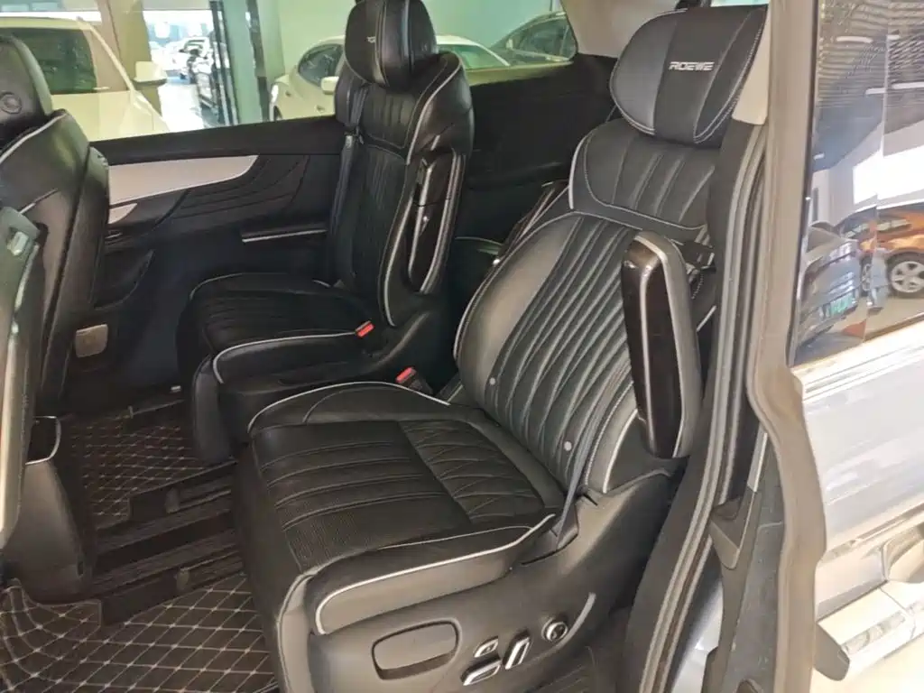 Roewe iMAX8 — фото 17