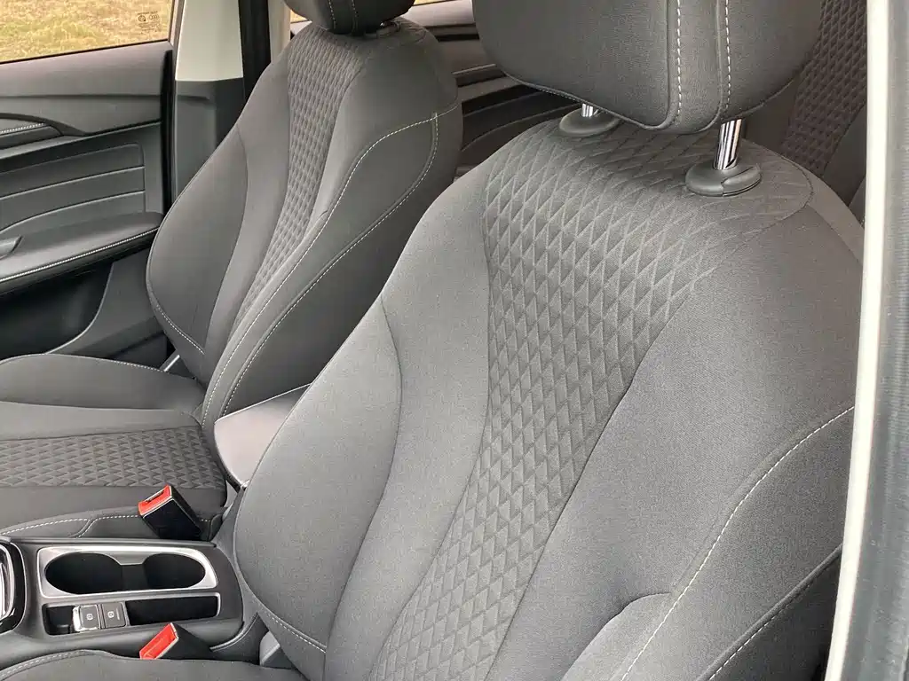 Roewe i5 — фото 20