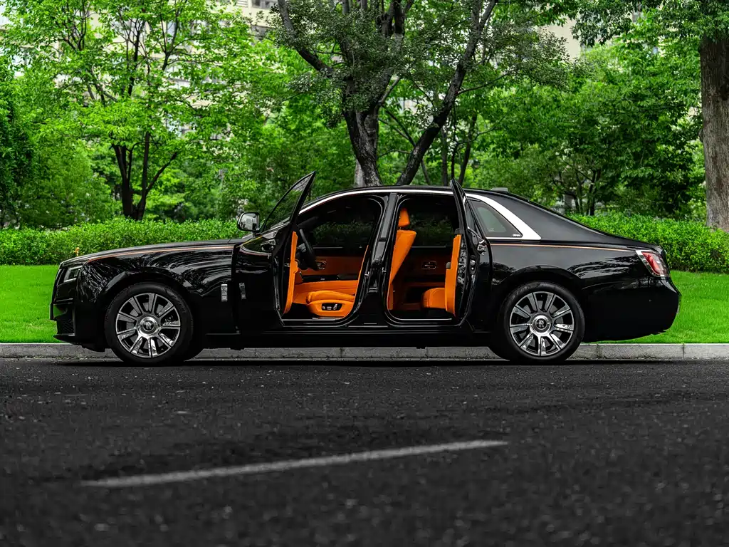 Rolls-Royce Ghost — фото 5