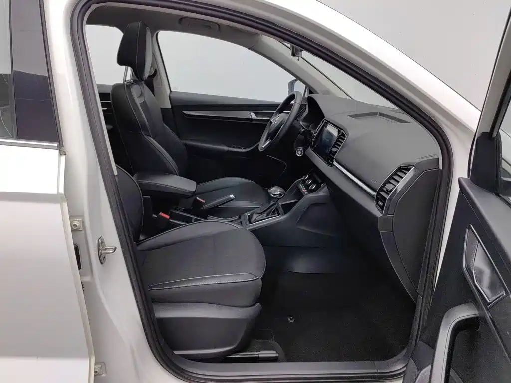 Skoda Karoq — фото 23