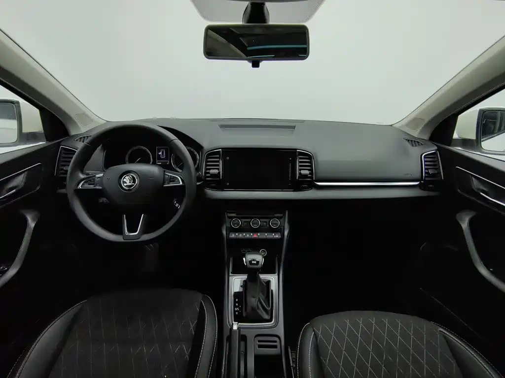 Skoda Karoq — фото 5