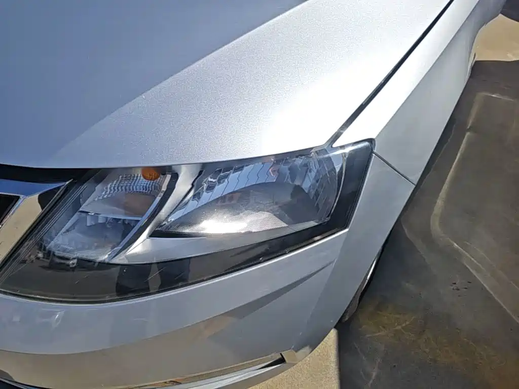 Skoda Rapid — фото 24