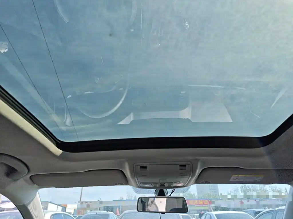 Skoda Karoq — фото 14