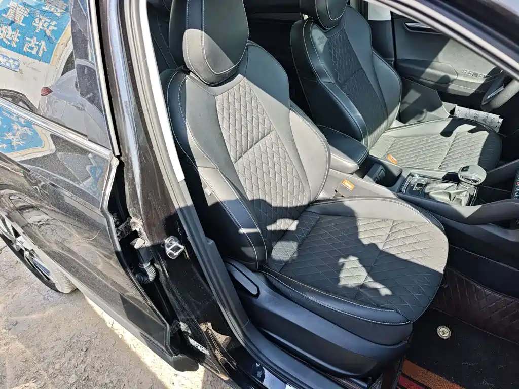 Skoda Karoq — фото 20