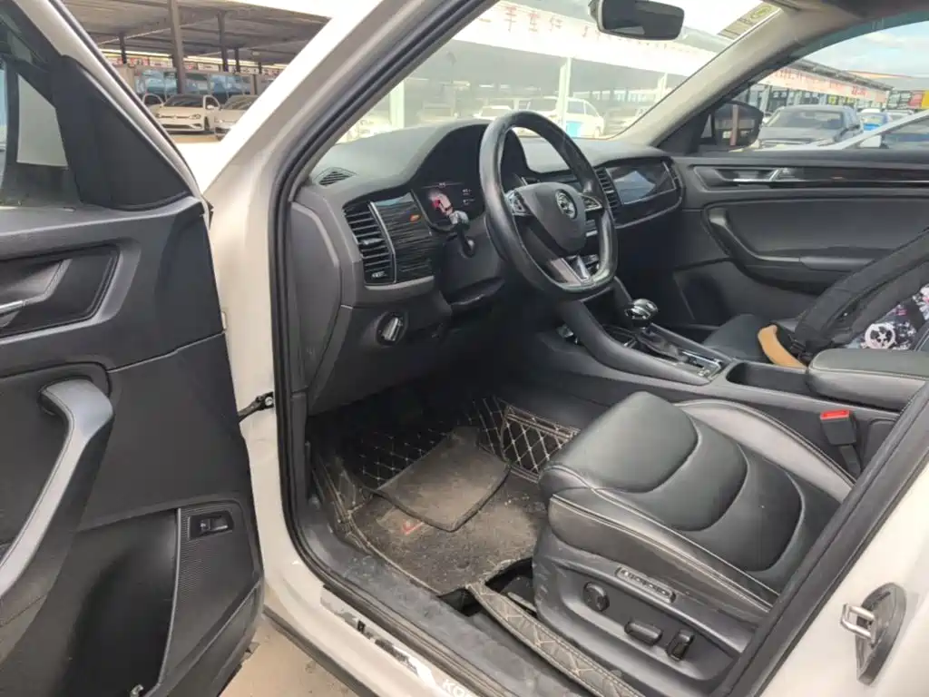 Skoda Kodiaq — фото 21